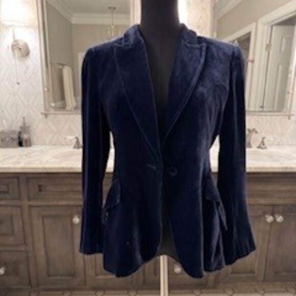 L'Agence Blue Velvet Chamberlain Blazer Size 2. - Picture 5 of 7